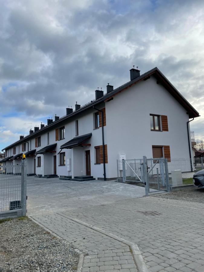 Apartament Luxlook Nowy Sącz エクステリア 写真